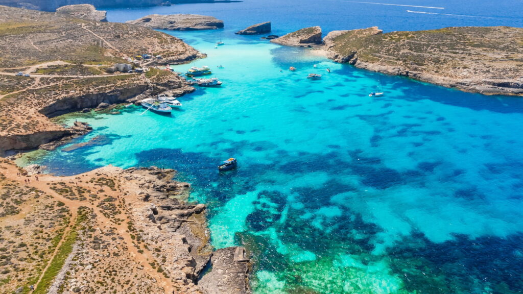 Magazyn Travelist: Najpiękniejsze plaże Malty - Blue Lagoon